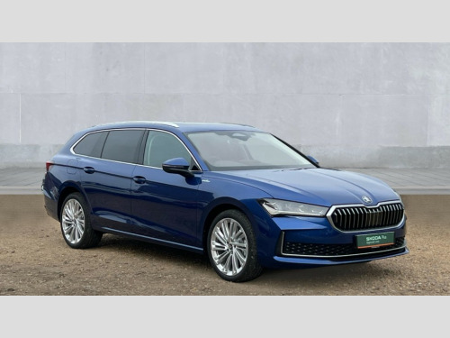 Skoda Superb  Skoda Superb Estate 1.5 TSI iV Laurin + Klement DSG 5dr