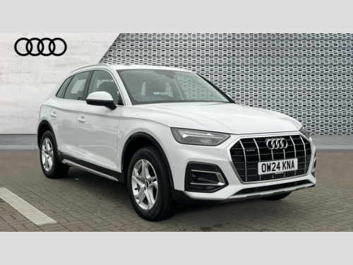 Audi Q5  Audi Q5 Sport 50 TFSI e quattro 299 PS S tronic