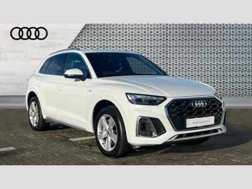 Audi Q5  Audi Q5 S line 50 TFSI e quattro 299 PS S tronic