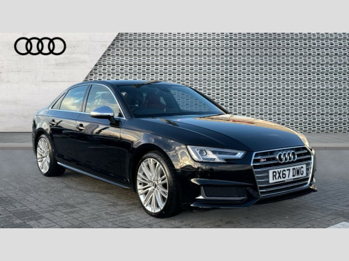 Audi A4  A4 S4 Quattro 4dr Tip Tronic