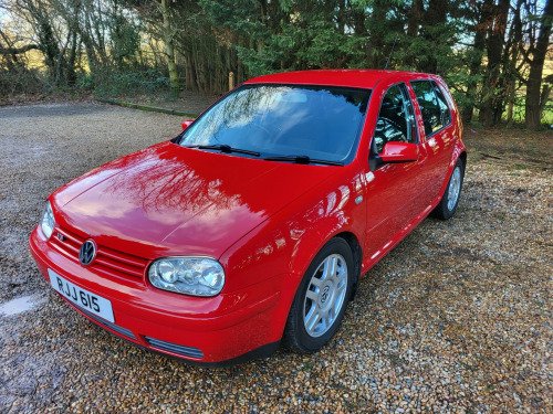 Volkswagen Golf  2.3 V5 5dr [170bhp]