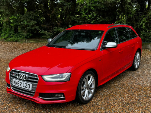 Audi A4 S4 Quattro 5dr S tronic