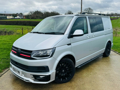 Volkswagen Transporter  2.0 TDI T32 Highline Kombi Double Cab 5dr Diesel DSG FWD SWB Euro 6 (s/s) ( 