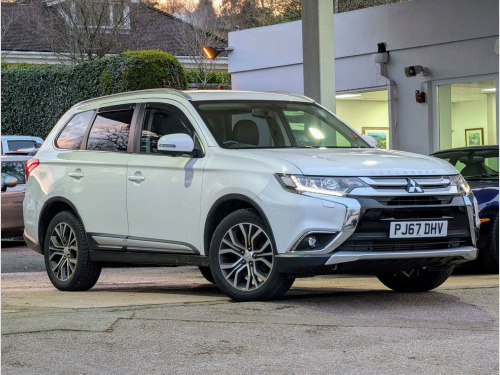 Mitsubishi Outlander  2.2 DI-D 4 Auto 4WD Euro 6 5dr