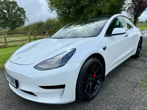 Tesla Model 3  0L STANDARD RANGE PLUS 4d AUTO 302 BHP