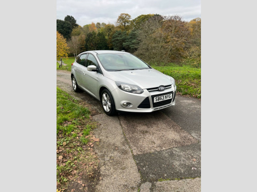 Ford Focus  1.6 Zetec Euro 5 5dr