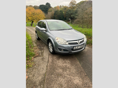 Vauxhall Astra  1.8i 16v Design 5dr