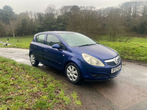 Vauxhall Corsa  1.4i 16v Club 5dr