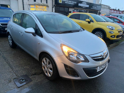 Vauxhall Corsa  1.4 16V Design Euro 5 5dr (A/C)