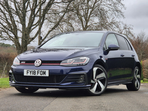 Volkswagen Golf  2.0 TSI GTI 