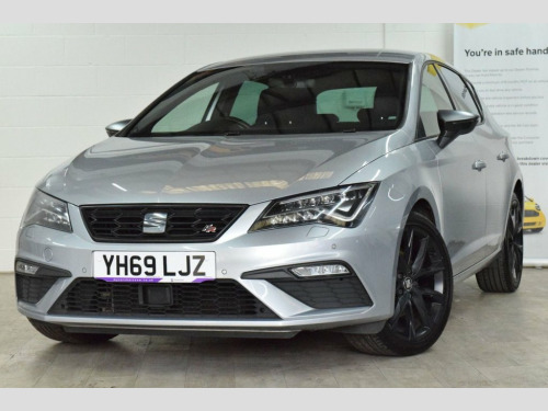 SEAT Leon  1.5 TSI EVO FR Black Edition Hatchback 5dr Petrol 