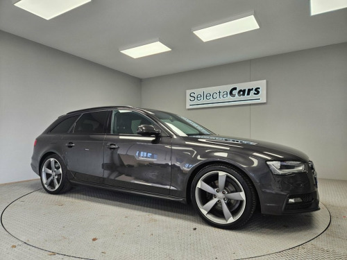 Audi A4 Avant  2.0 TDI Black Edition Estate 5dr Diesel Multitroni