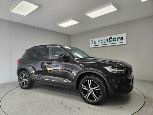 Volvo XC40  1.5 T3 R-Design SUV 5dr Petrol Manual Euro 6 (s/s)