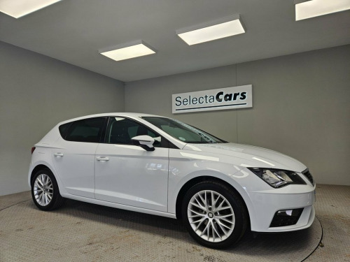 SEAT Leon  1.6 TDI SE Dynamic Technology Hatchback 5dr Diesel