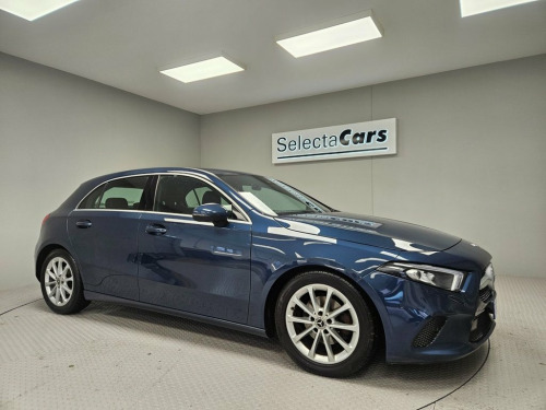 Mercedes-Benz A-Class A180 1.3 A180 Sport (Executive) Hatchback 5dr Petrol 7G