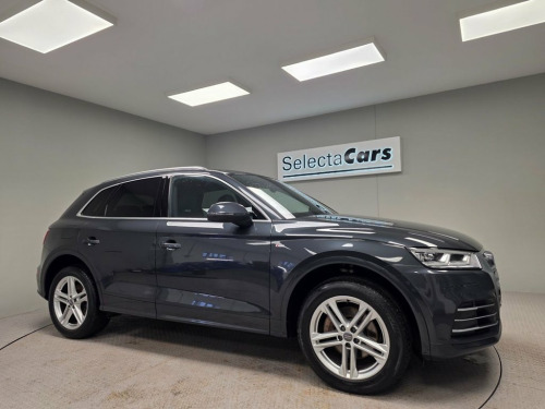 Audi Q5  2.0 TFSI S line SUV 5dr Petrol S Tronic quattro Eu 