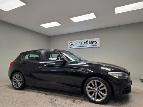 BMW 1 Series  1.5 118i Sport Hatchback 5dr Petrol Auto Euro 6 (s 