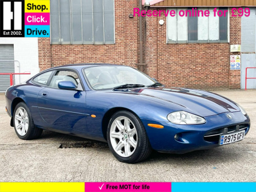 Jaguar XK8  V8 COUPE