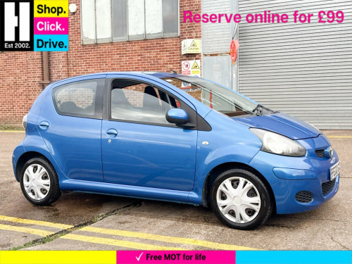 Toyota AYGO  Hatchback Special Edition Blue