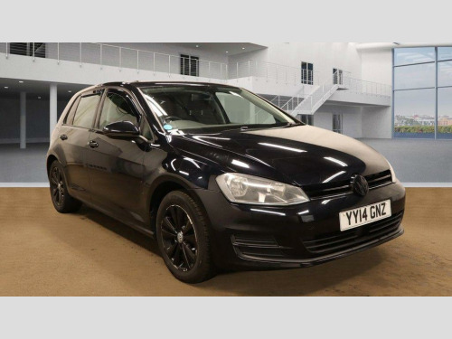 Volkswagen Golf Hatchback SE