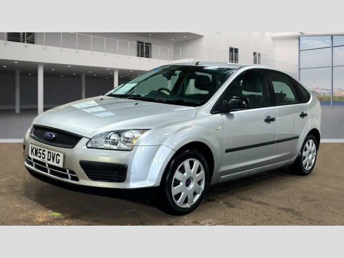 Ford Focus Hatchback LX