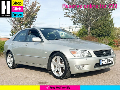 Lexus IS Saloon SE