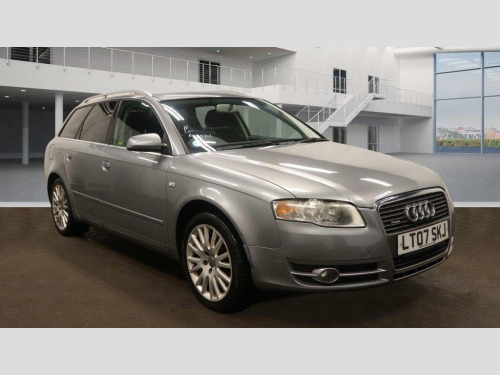 Audi A4  Avant SE 