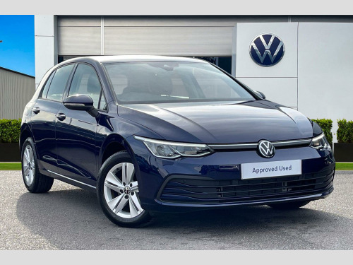 Volkswagen Golf  LIFE TDI DSG