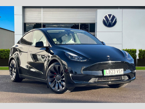 Tesla Model Y  PERFORMANCE AWD