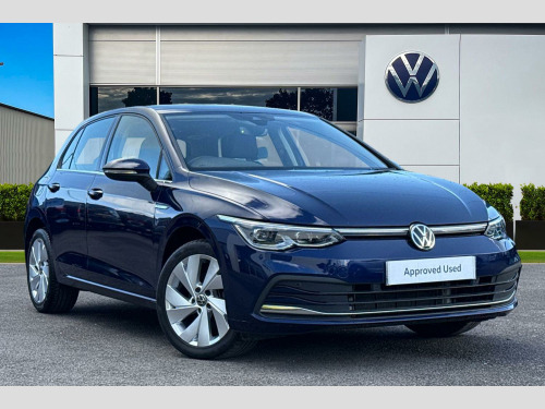 Volkswagen Golf  STYLE TSI