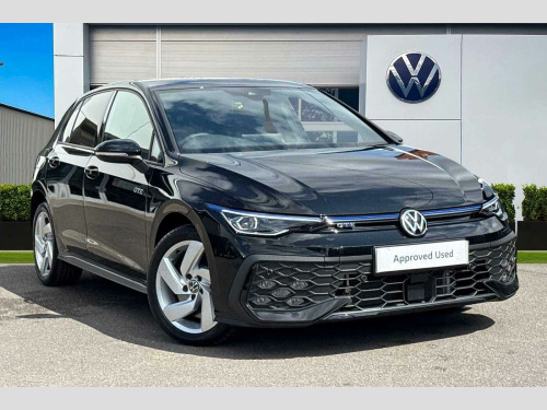 Volkswagen Golf  GTE DSG