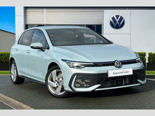 Volkswagen Golf  GTE DSG