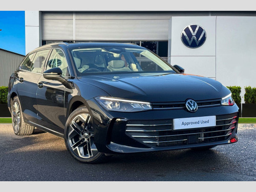 Volkswagen Passat  LIFE DSG 