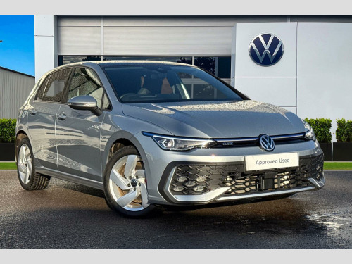 Volkswagen Golf  GTE DSG