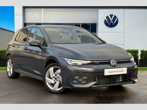 Volkswagen Golf  GTE DSG