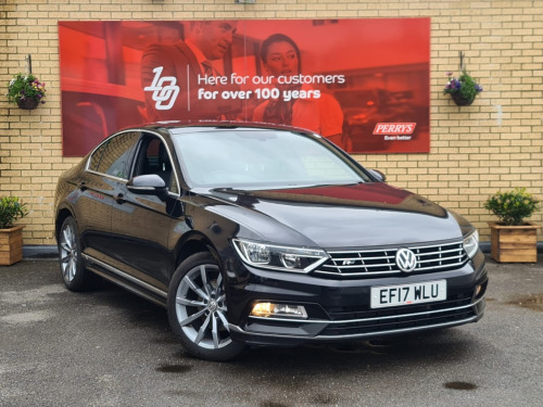 Volkswagen Passat   2.0 TDI R Line 4dr [Panoramic Roof] Saloon