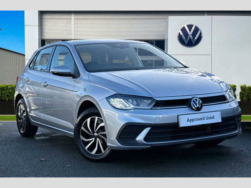 Volkswagen Polo  Hatchback Life 