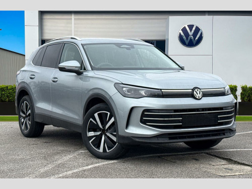 Volkswagen Tiguan   
