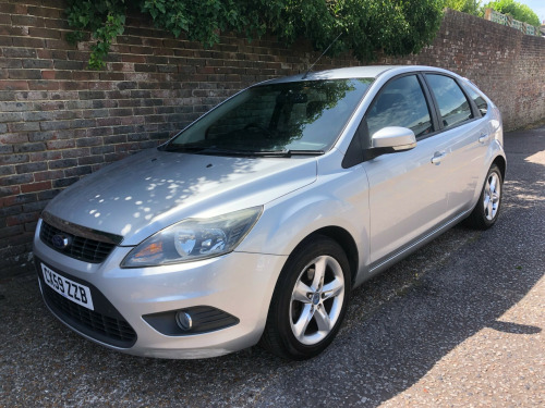 Ford Focus  ZETEC 5-Door