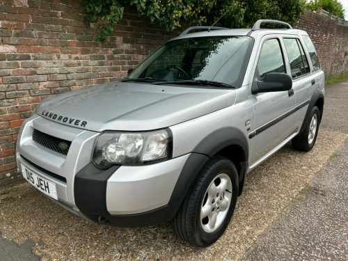 Land Rover Freelander  2.0 TD4 SE Station Wagon 5dr Diesel Automatic (240 g/km, 110 bhp)