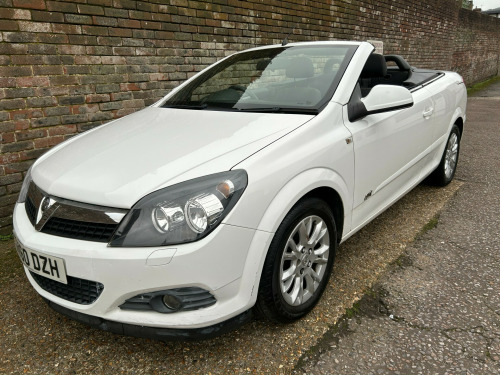 Vauxhall Astra  1.8i Sport Twin Top 2dr Petrol Manual (164 g/km, 138 bhp) 