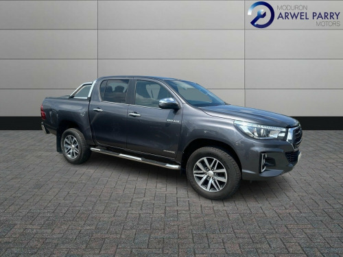 Toyota Hi-Lux  2.4 D-4D Invincible X