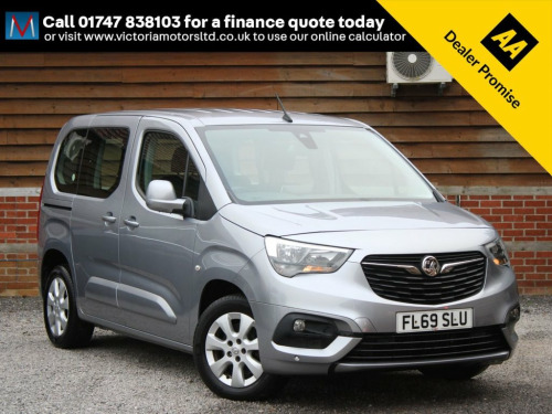 Vauxhall Combo  1.5 CDTI 130 ENERGY AUTO 5Dr 