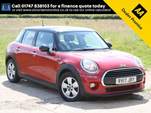 MINI Hatch  1.5 Cooper [£20 TAX] 5 Dr