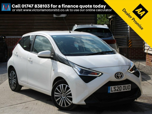 Toyota AYGO  1.0 VVT-i x-play AUTO 5 Dr
