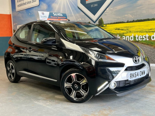 Toyota AYGO  1.0 VVT-I X-CLUSIV 5 DOOR PETROL BLACK 1 FORMER KE