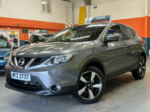 Nissan Qashqai  1.2 DIG-T n-tec SUV 5 Door Petrol Manual Grey 2WD 