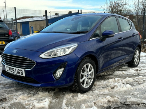 Ford Fiesta  1.1 Ti-VCT Zetec Hatchback 5 Door Petrol Manual Bl