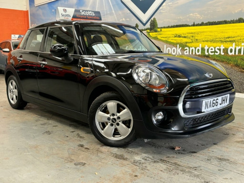 MINI Hatch  1.5 Cooper Hatchback 5 Door Petrol Manual Black Eu