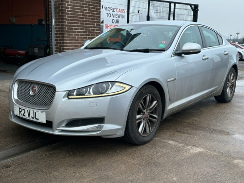 Jaguar XF  2.2d Portfolio Saloon 4 Door Diesel Automatic Silv